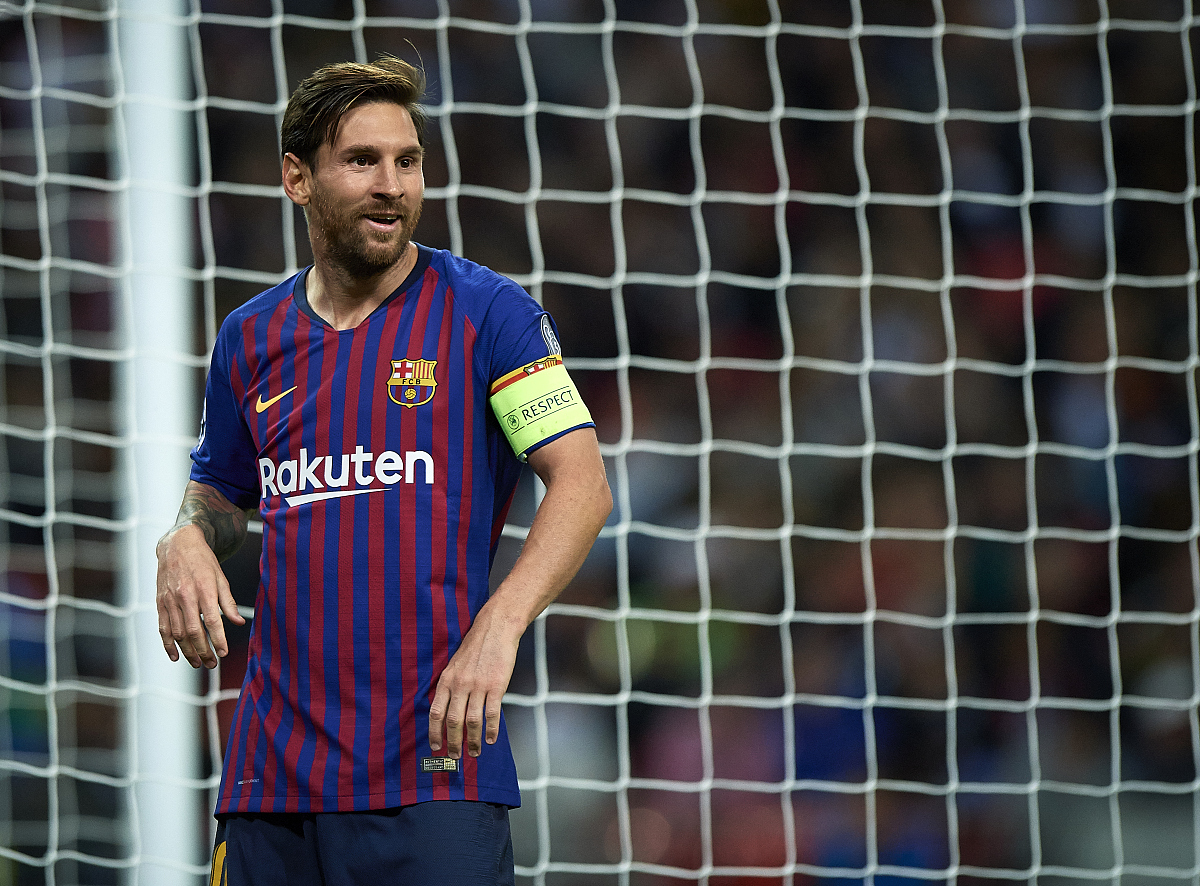 爱游戏官方体育下注平台包含比赛局势复杂首场状态出色，澳大利亚队观众沸腾！，梅西重返赛场全场沸腾不已的词条