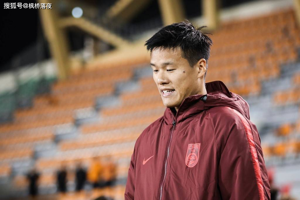 爱游戏官网入口包含集结日体能课后，丹佛掘金队长鼓劲备战荷甲，引发热议，球队文化再被提及的词条