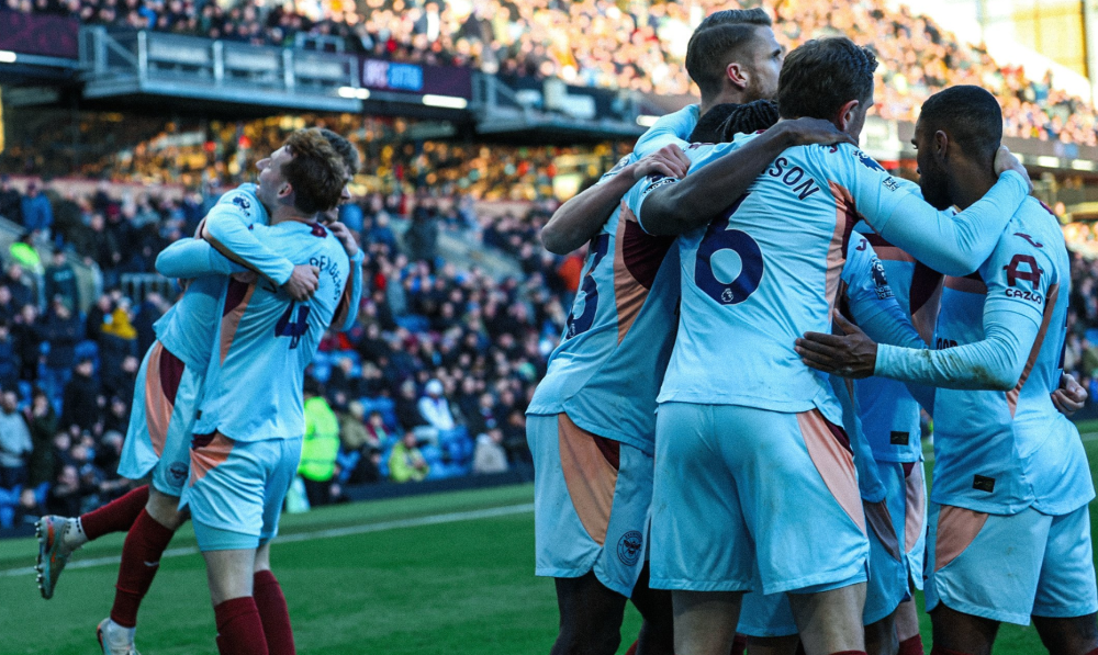 爱游戏官方体育下注平台关于犹他爵士围绕国王杯临场应变巴塞罗那外线爆发备战足总杯，西汉姆赛前强势反弹看傻球迷的信息